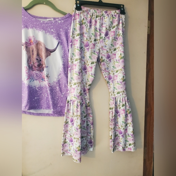 BOUTIQUE OUTFIT - Picture 3 of 3